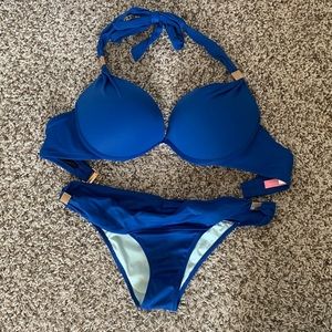 Victoria’s Secret Push-up bikini top 34D bottoms xs